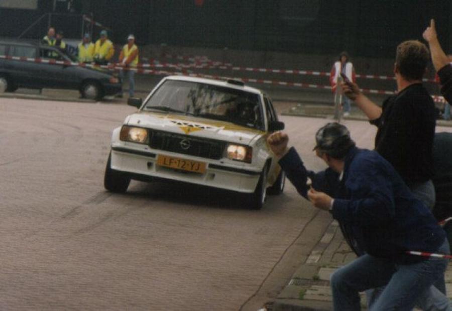  Opel Ascona 400 Rally 1982 года  (фото 9 из 14)